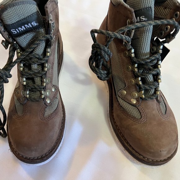 Simms Women's Fishing Wading Boots - Felt - Picture 1 of 8